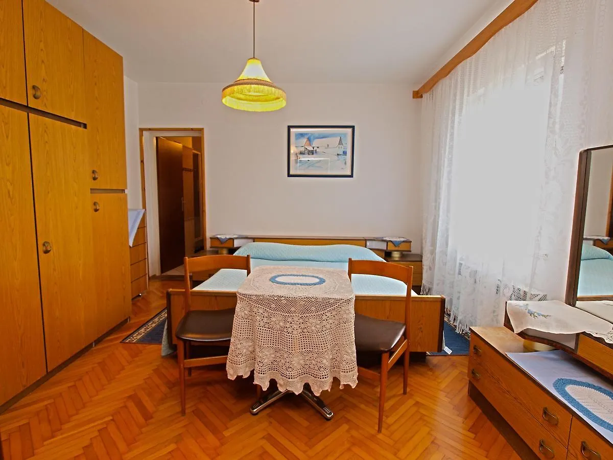 Rooms Milan 1370 Rovinj